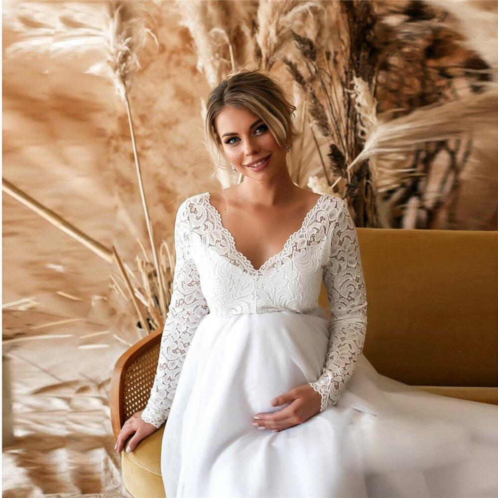 Elegant Lace Maxi Dress for Moms-to-Be