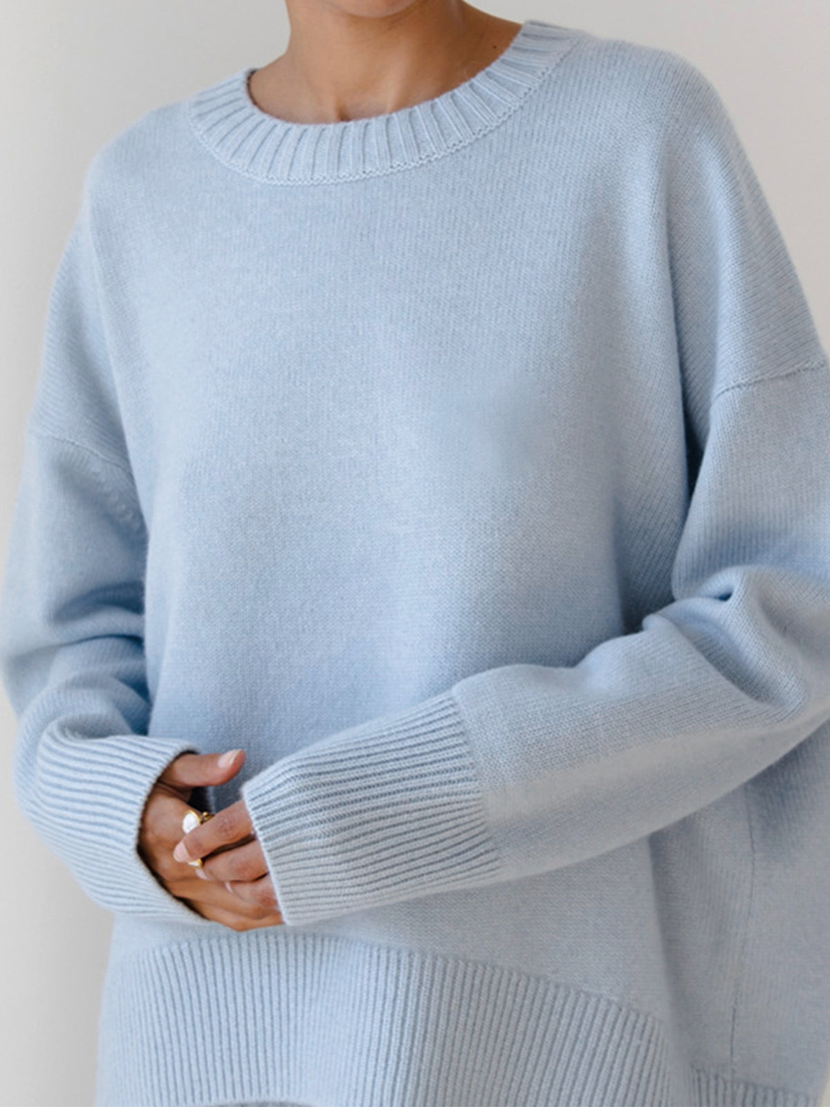 Women’s Oversized Knitted Sweater – Soft Pastel Pink Comfort-Fit Pullover