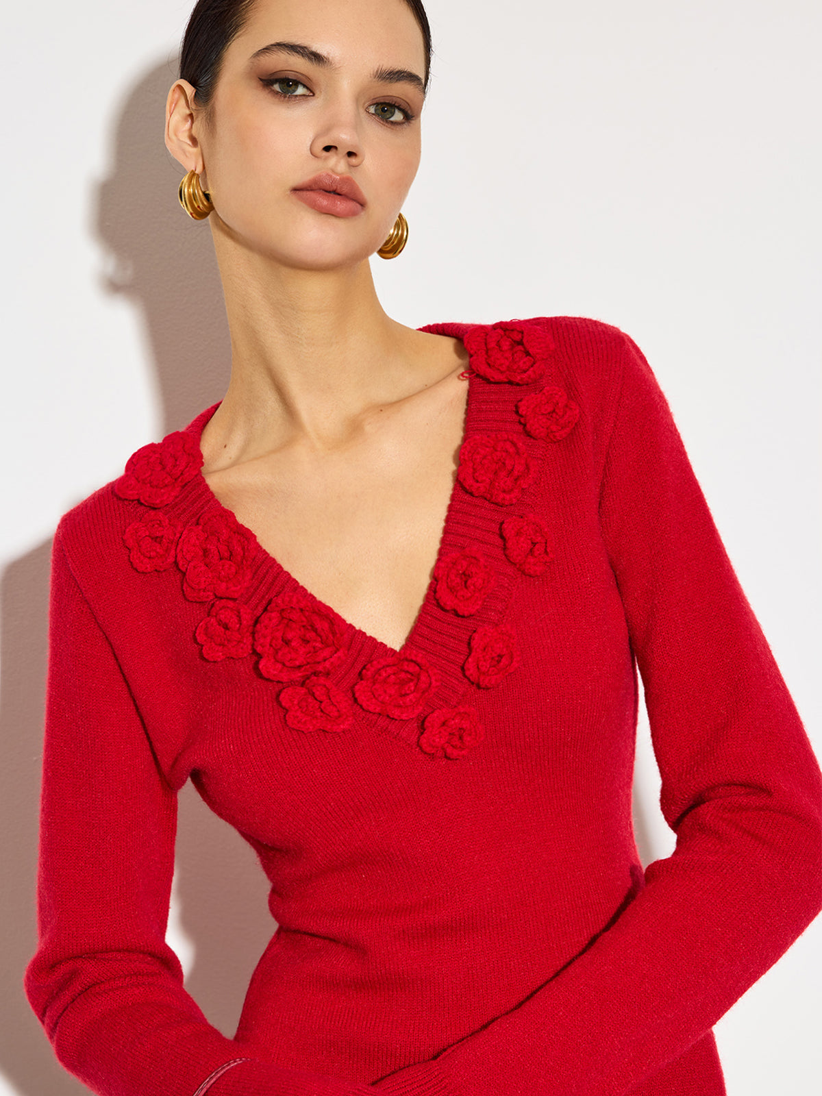 Knitted V-Neck Top – Women’s Top with 3D Floral Detail and Long Sleeves