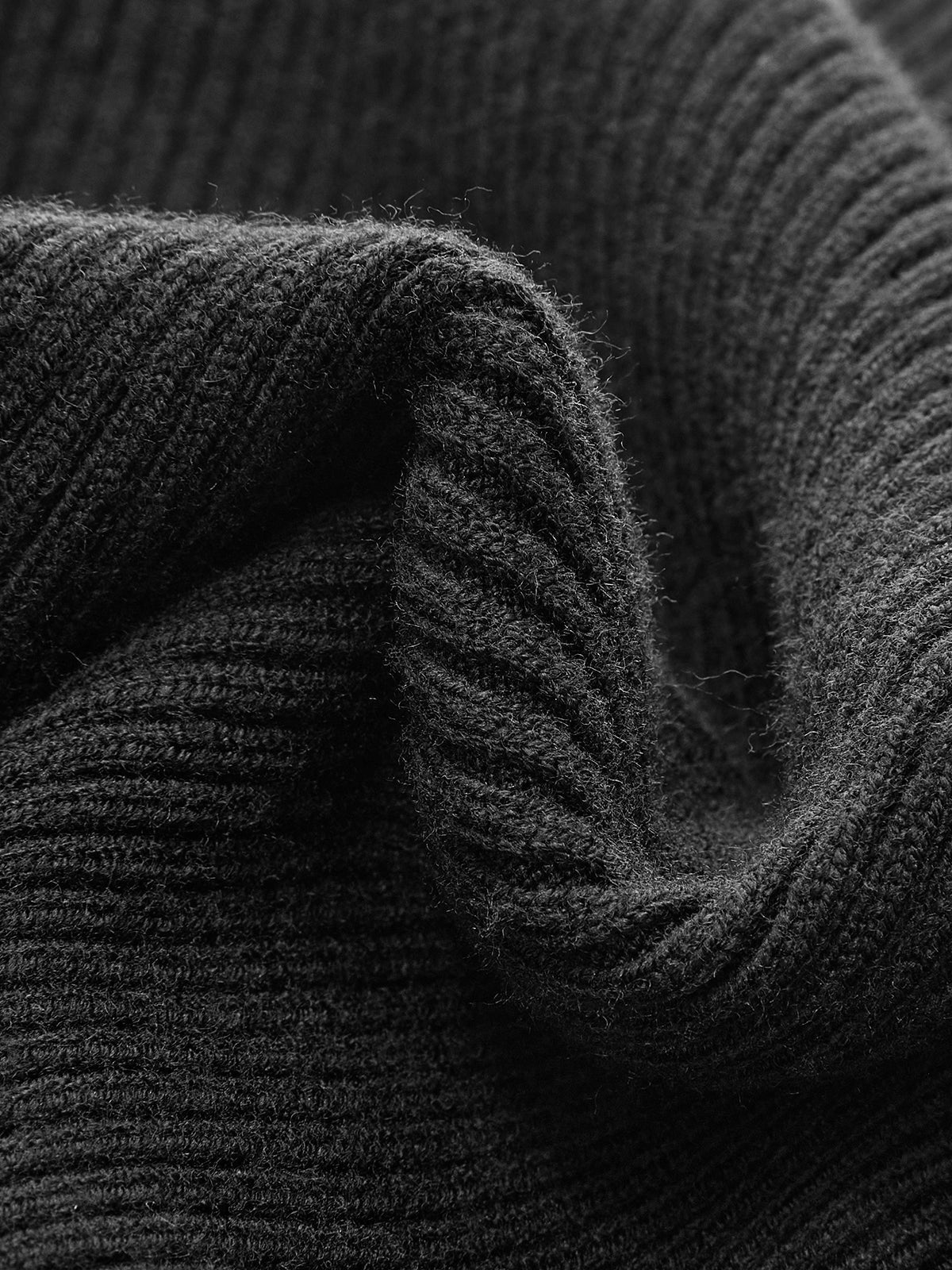 Knitted Contrast Trim Sweater – Women’s Long Sleeve Regular Fit Pullover