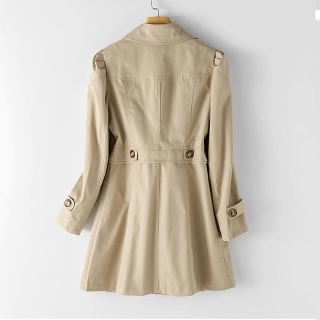 Classic Lightweight Trench Coat – Elegant, Tailored & Timeless