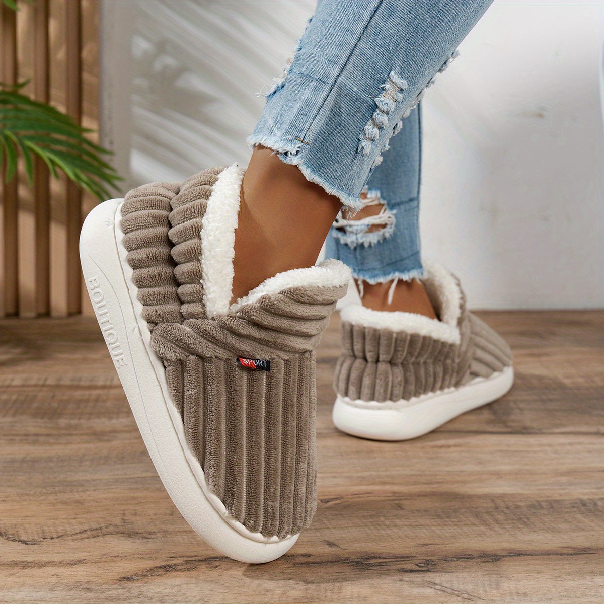 Plush Indoor Slippers – Soft Cozy House Slippers with Non-Slip Sole and Slip-On Fit