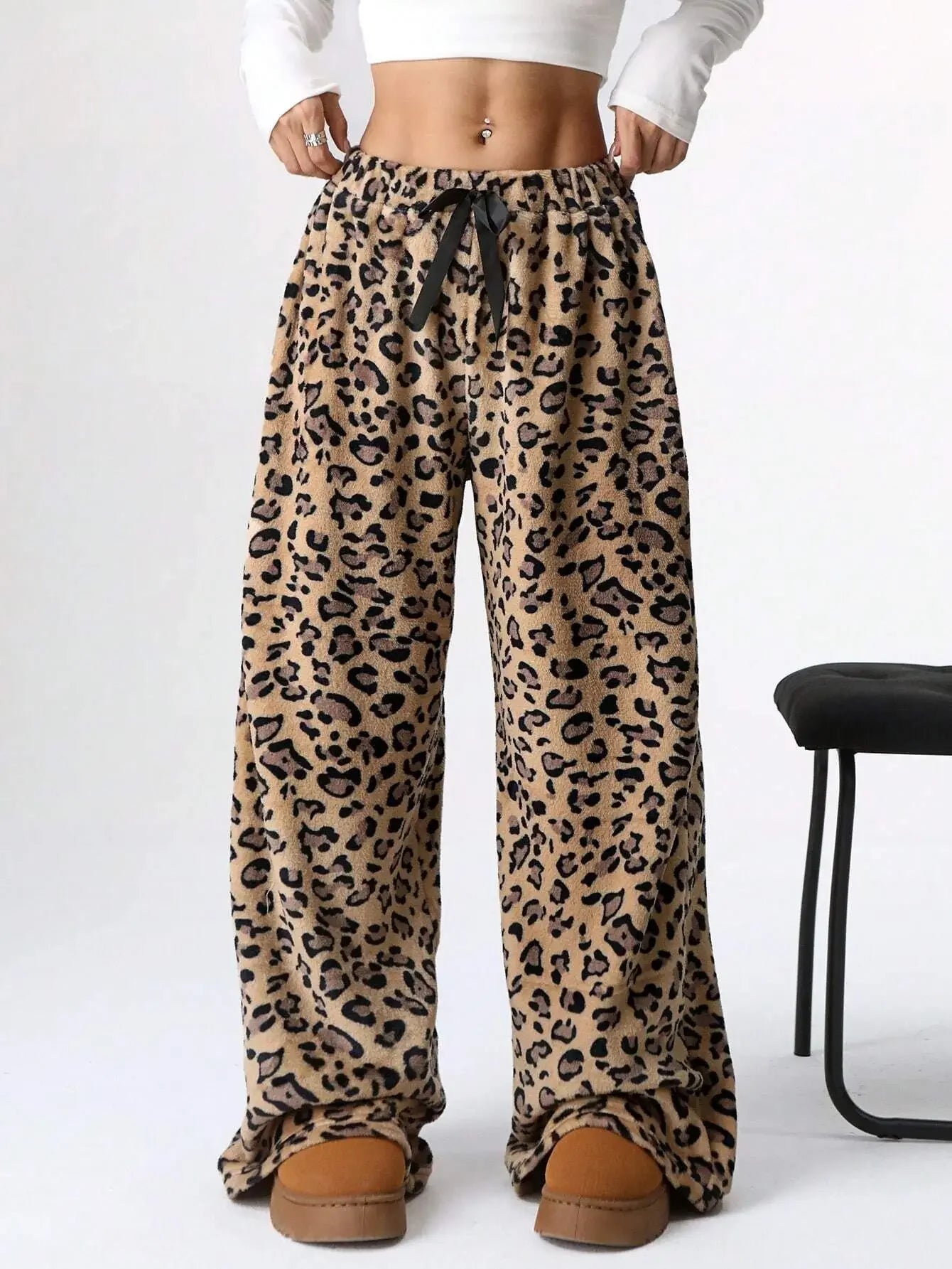Women’s Leopard Print Wide Leg Trousers – Relaxed Fit Elastic Waist Pants