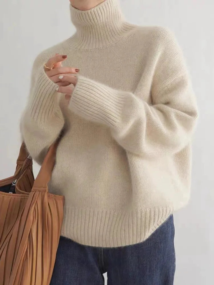 Isabella - Sweater with high collar