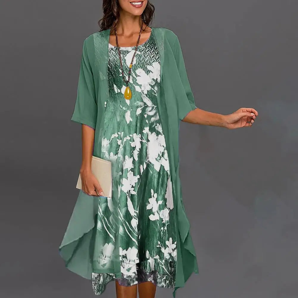 Elegant Floral-Patterned Dress with Three-Quarter Sleeves