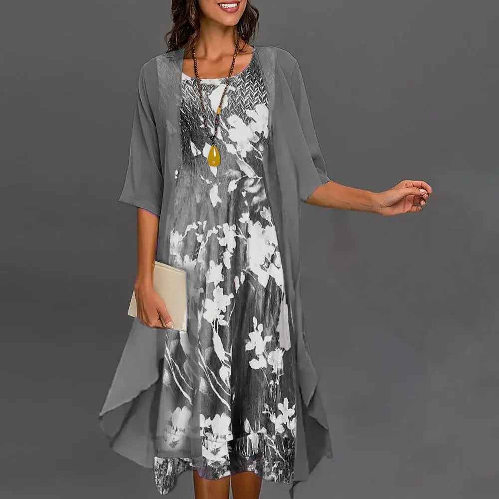 Elegant Floral-Patterned Dress with Three-Quarter Sleeves