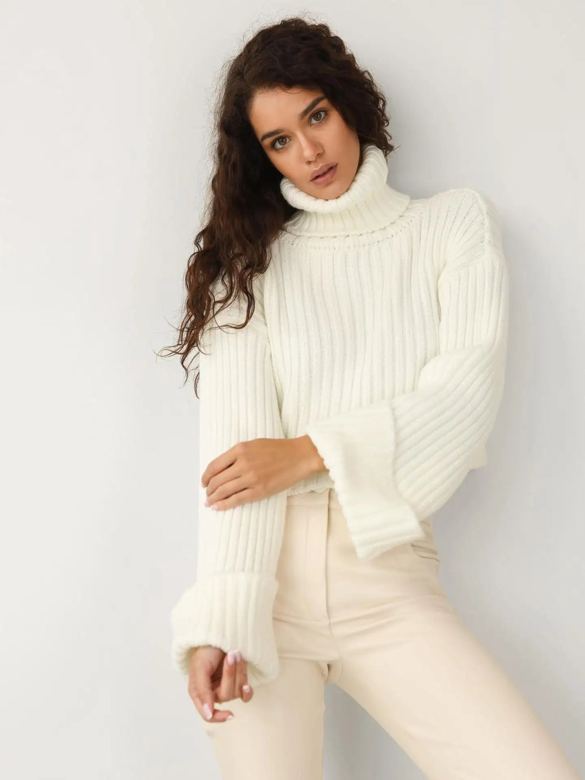 Ribbed Turtleneck Sweater for Women – Cozy Winter Pullover