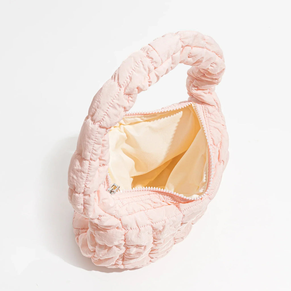 Cloud Down Crossbody Bag – The Ideal Companion for Every Adventure!