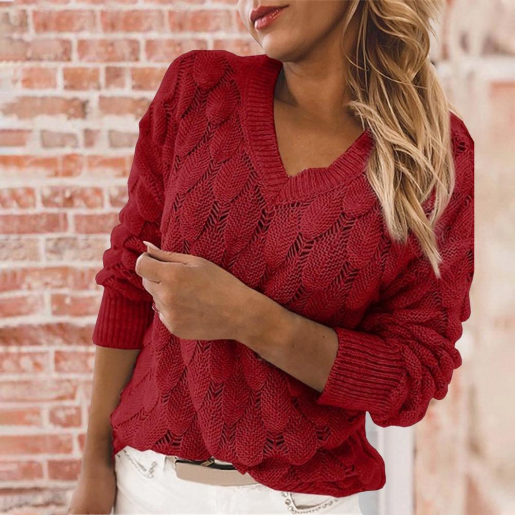 V-Neck Sweater for Women – Relaxed Fit Lightweight Jumper for Everyday Wear