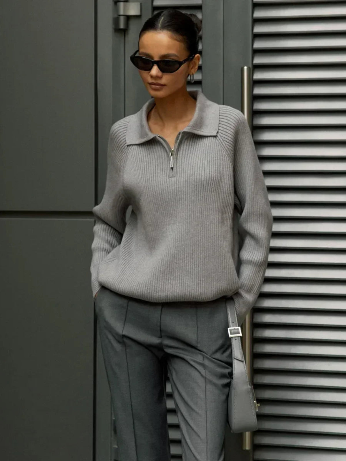 Ribbed Half-Zip Sweater with Polo Collar – Soft Knit Pullover for Everyday Wear