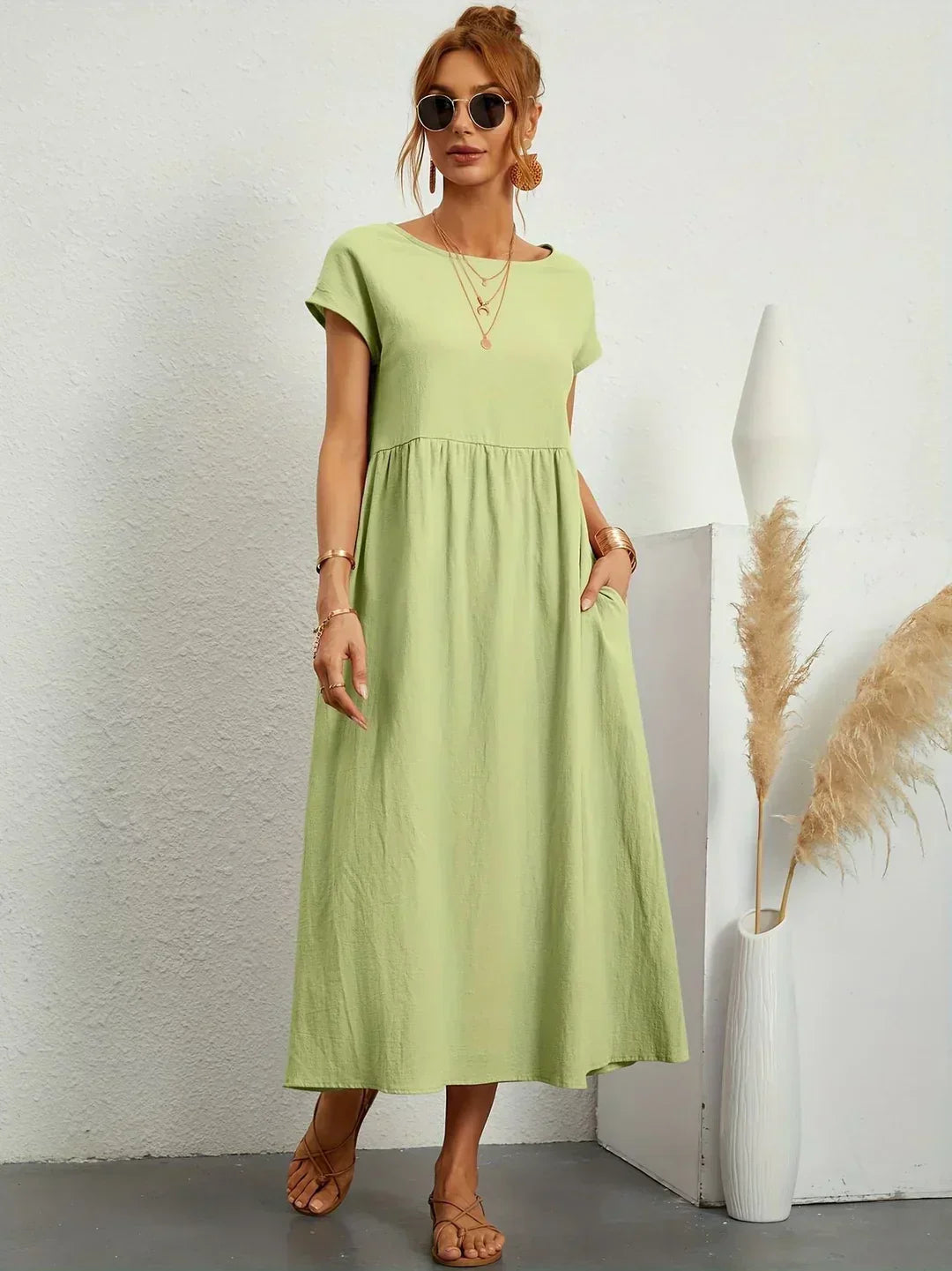 Clara - Casual Midi Dress