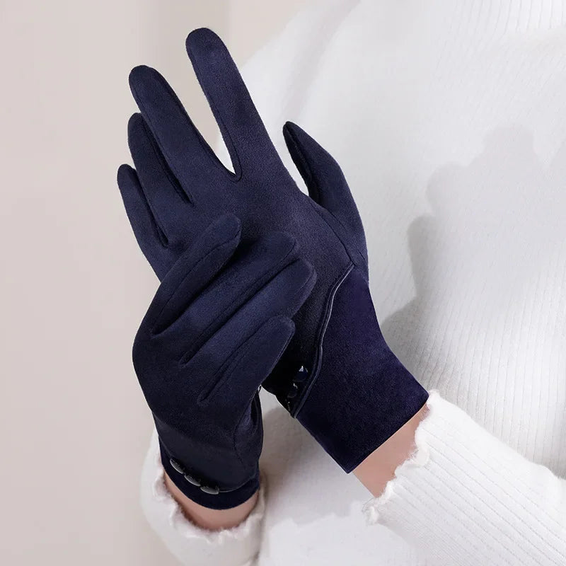 Mira Suede Gloves – Elegant Women’s Suede Gloves with Vintage Button Detail