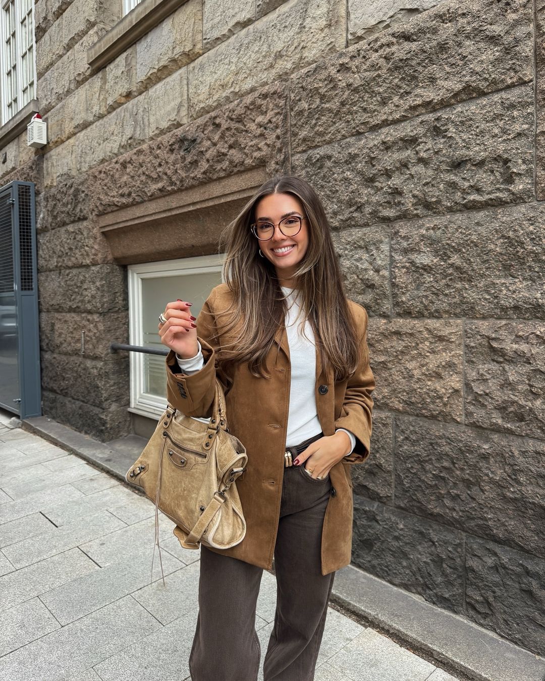 Women’s Notch Lapel Blazer – Structured Straight-Fit for Effortless Layering