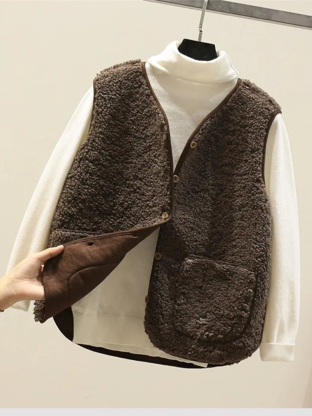 Soft Fleece Vest Women – Lightweight Teddy Gilet with Pockets
