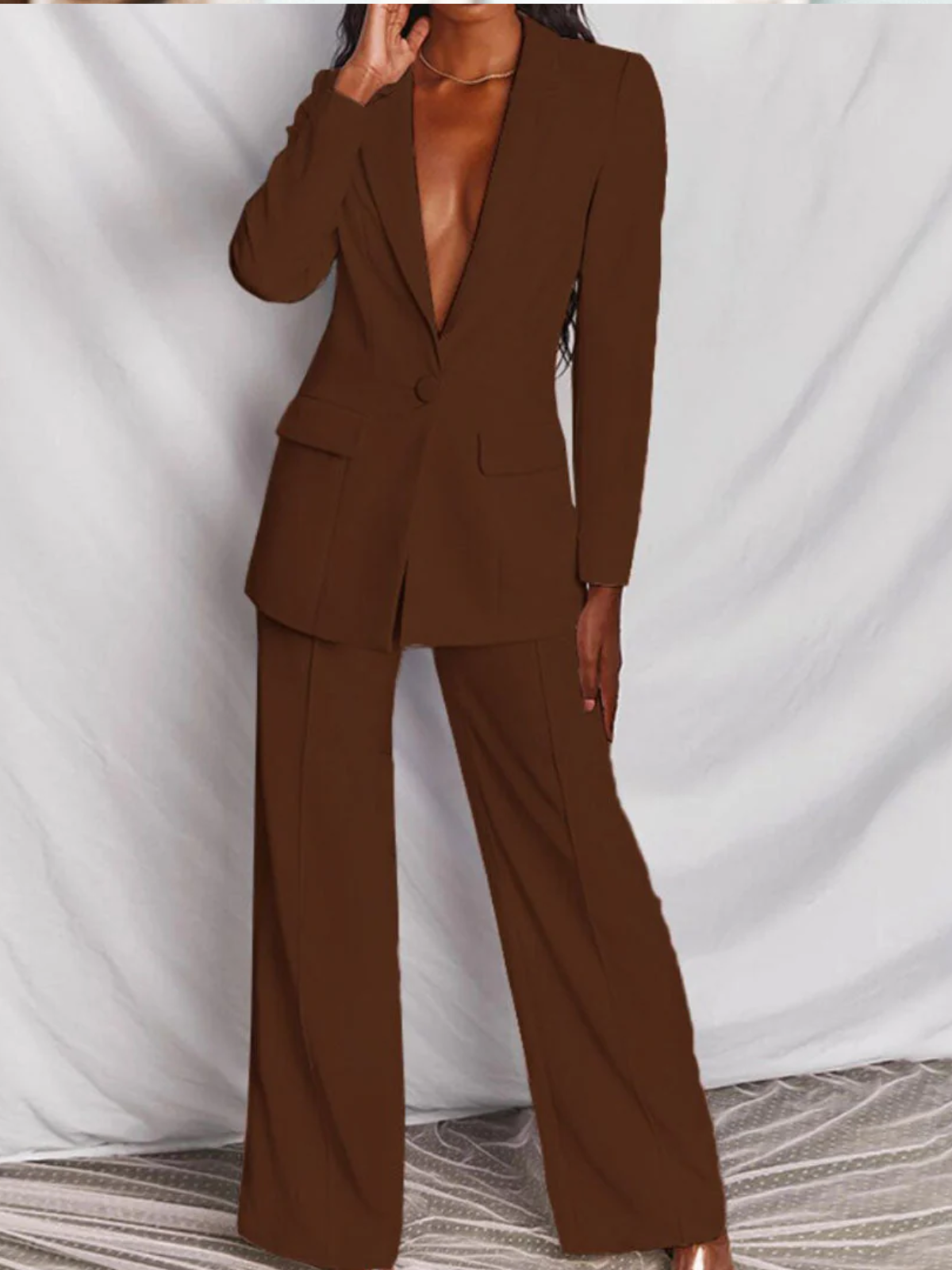 Women’s Tailored Business Suit Set – Blazer and Trousers (Polyester Stretch)