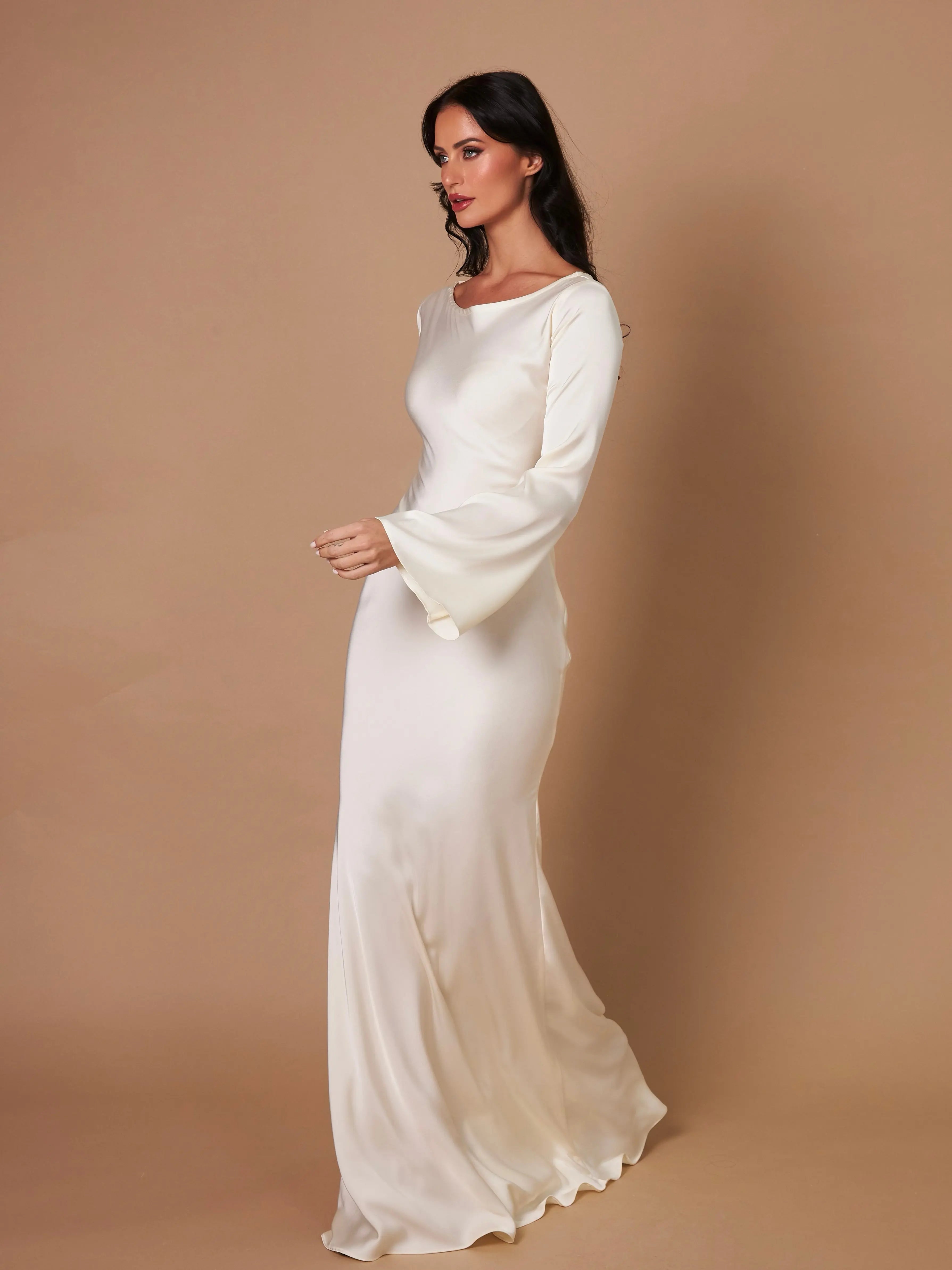 Pharia | Women’s Long-Sleeve Maxi Dress – Timeless Elegance for Every Occasion