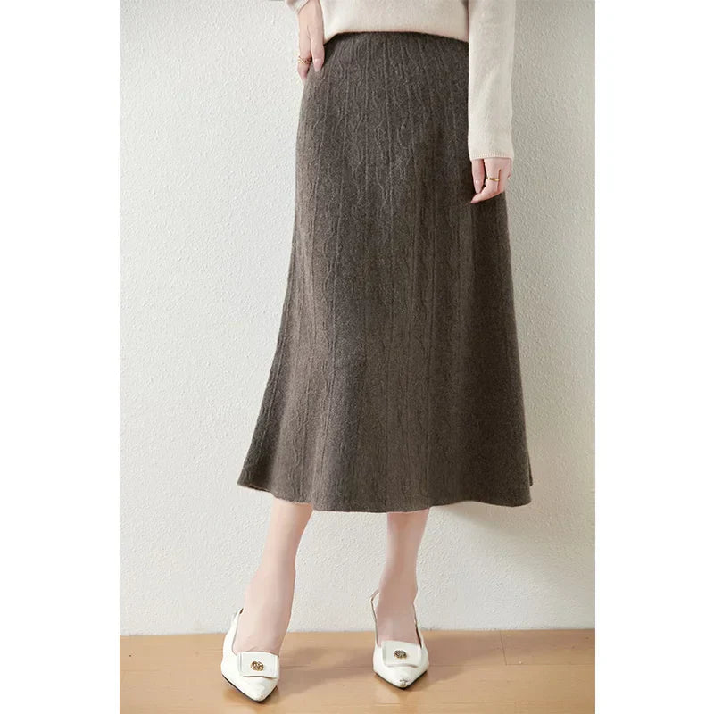 Merino Wool A-Line Midi Skirt – Soft, Warm & Elegant Knit Design