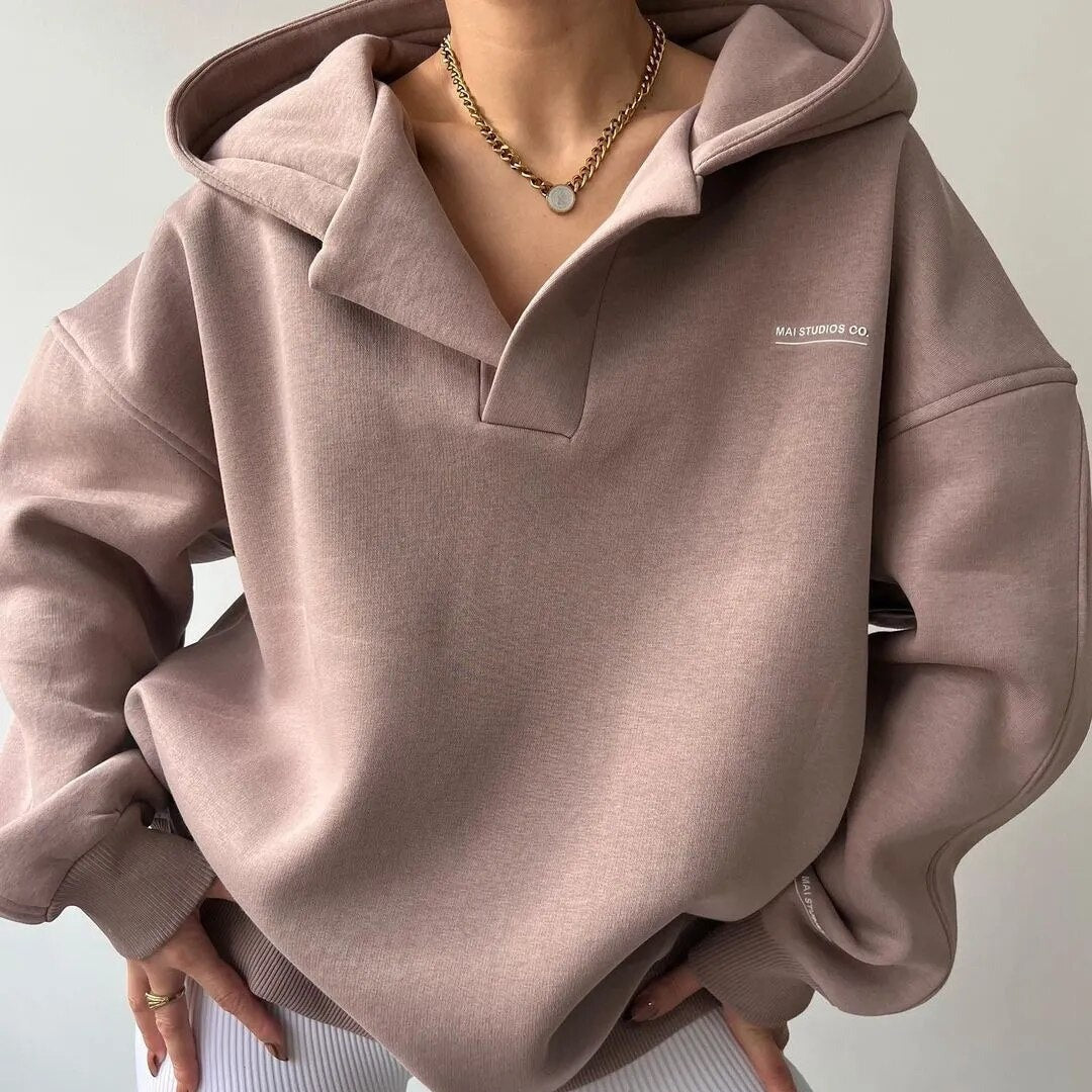 Morgan | Comfortable oversized hoodie for women with dropped shoulders