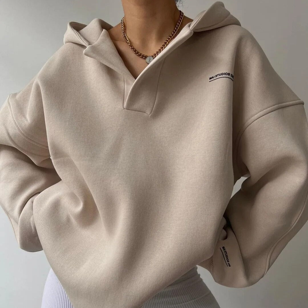 Morgan | Comfortable oversized hoodie for women with dropped shoulders