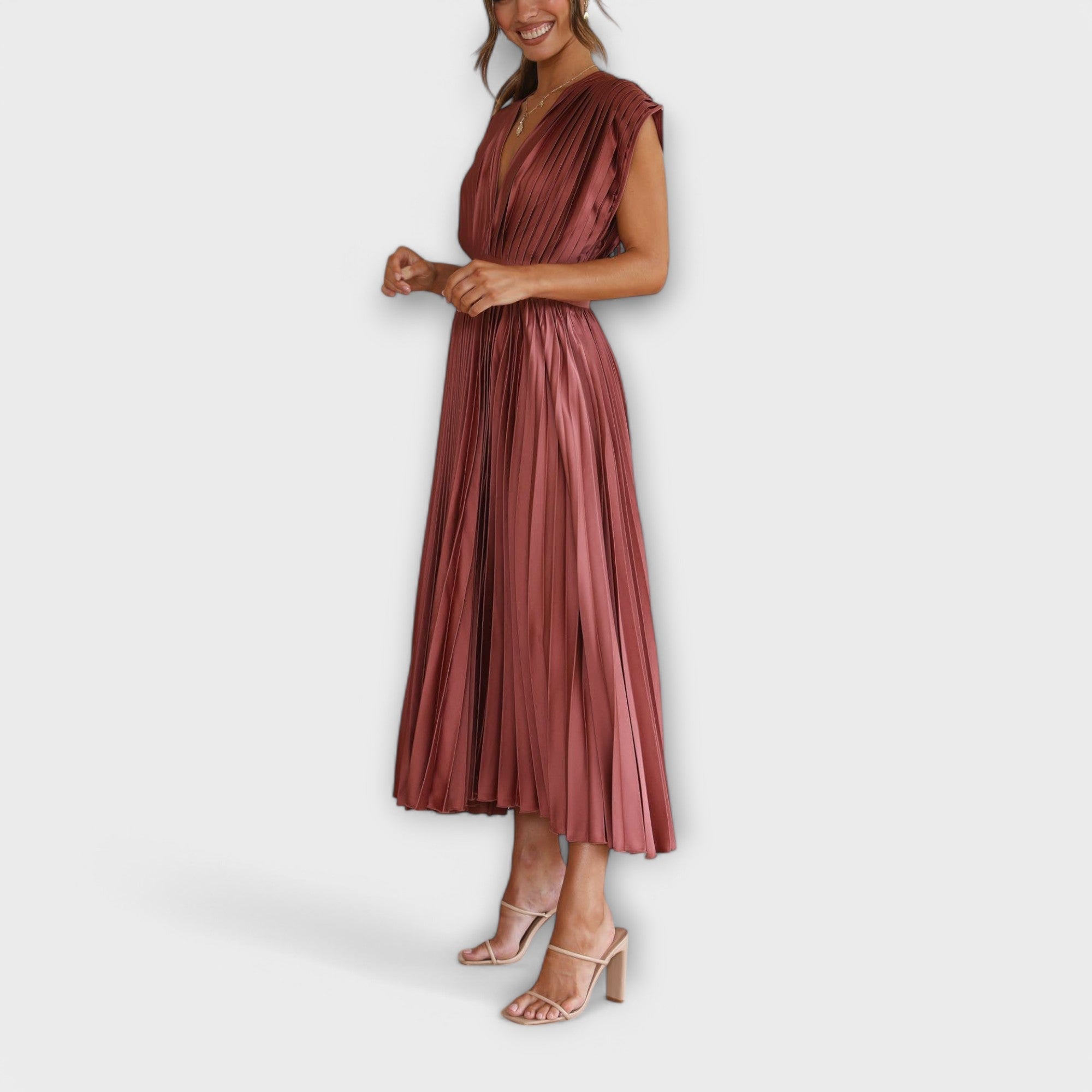 Elsie - Stylish Pleated Midi Dress