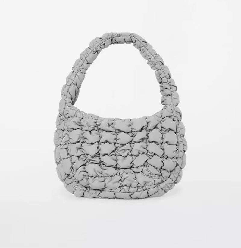 Cloud Down Crossbody Bag – The Ideal Companion for Every Adventure!