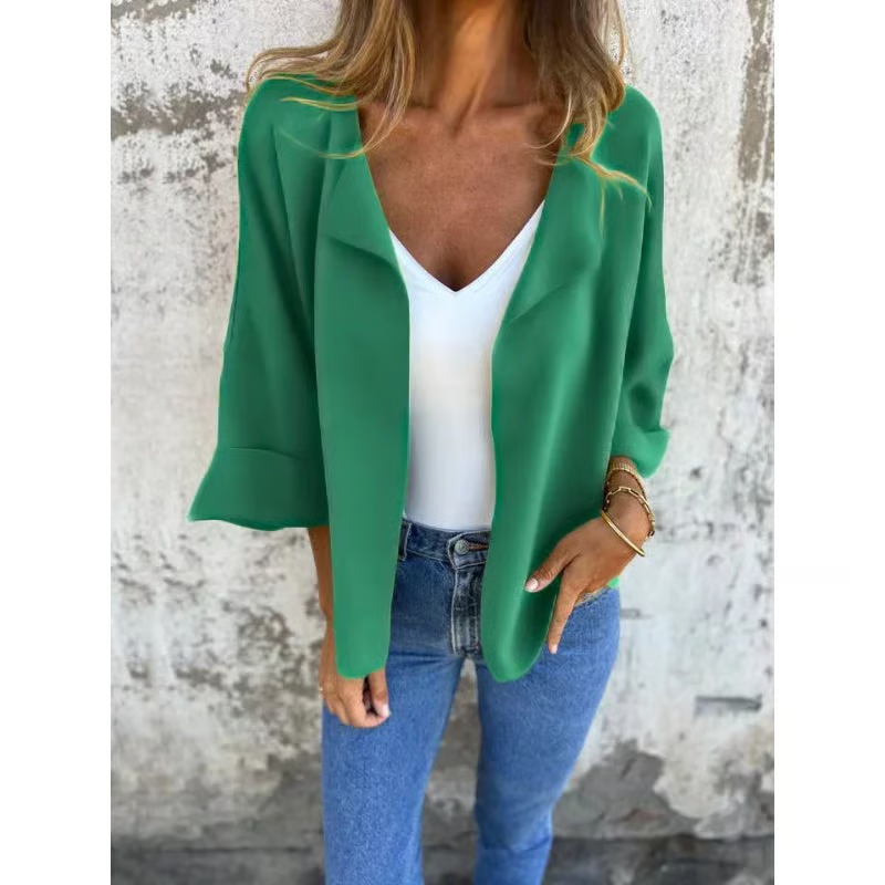 Casual Jacket for Women – Snap Button Jacket with Structured Collar for Everyday Wear