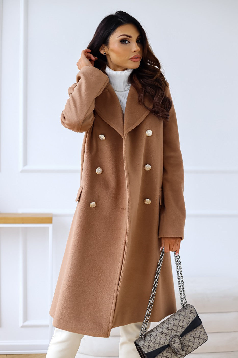Women’s Double-Breasted Long Coat – Elegant Structured Outerwear with Gold Buttons