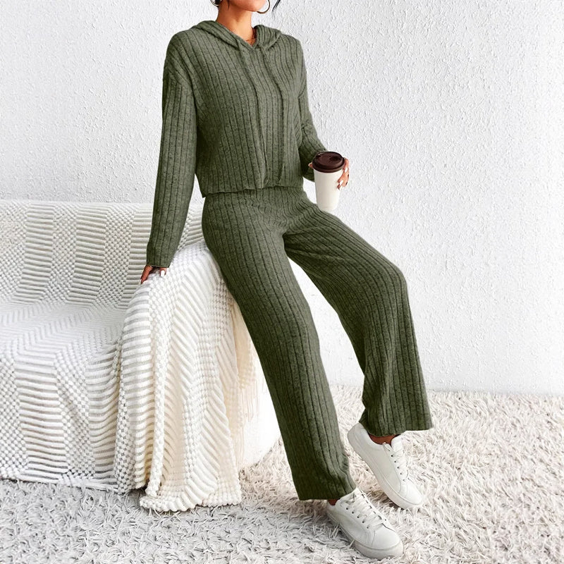 Women's Loungewear Set – Soft Ribbed Knit Cropped Hoodie and High-Waisted Pants Pajama Set for Ultimate Comfort
