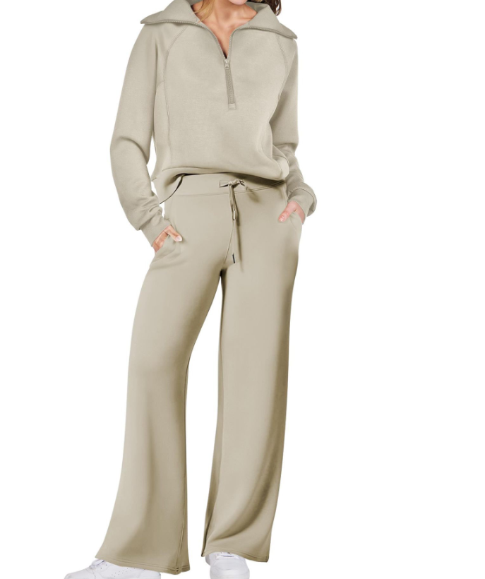 Women’s Wide-Leg Tracksuit Set – Soft Two-Piece Lounge & Athleisure Outfit with Half-Zip Top