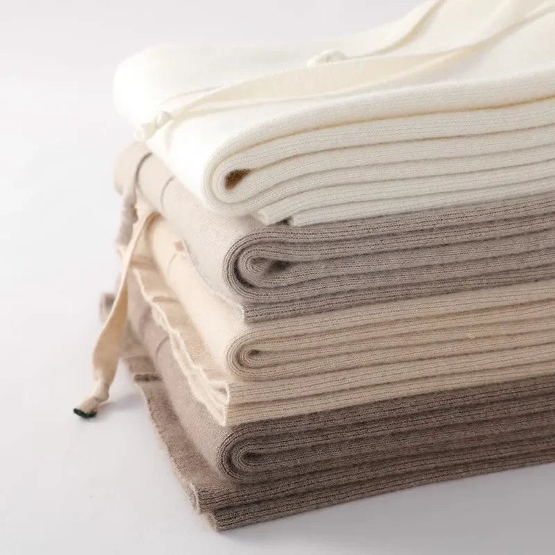 Cashmere-Look Knit Pants – Soft Wide-Leg Lounge Trousers in Taupe