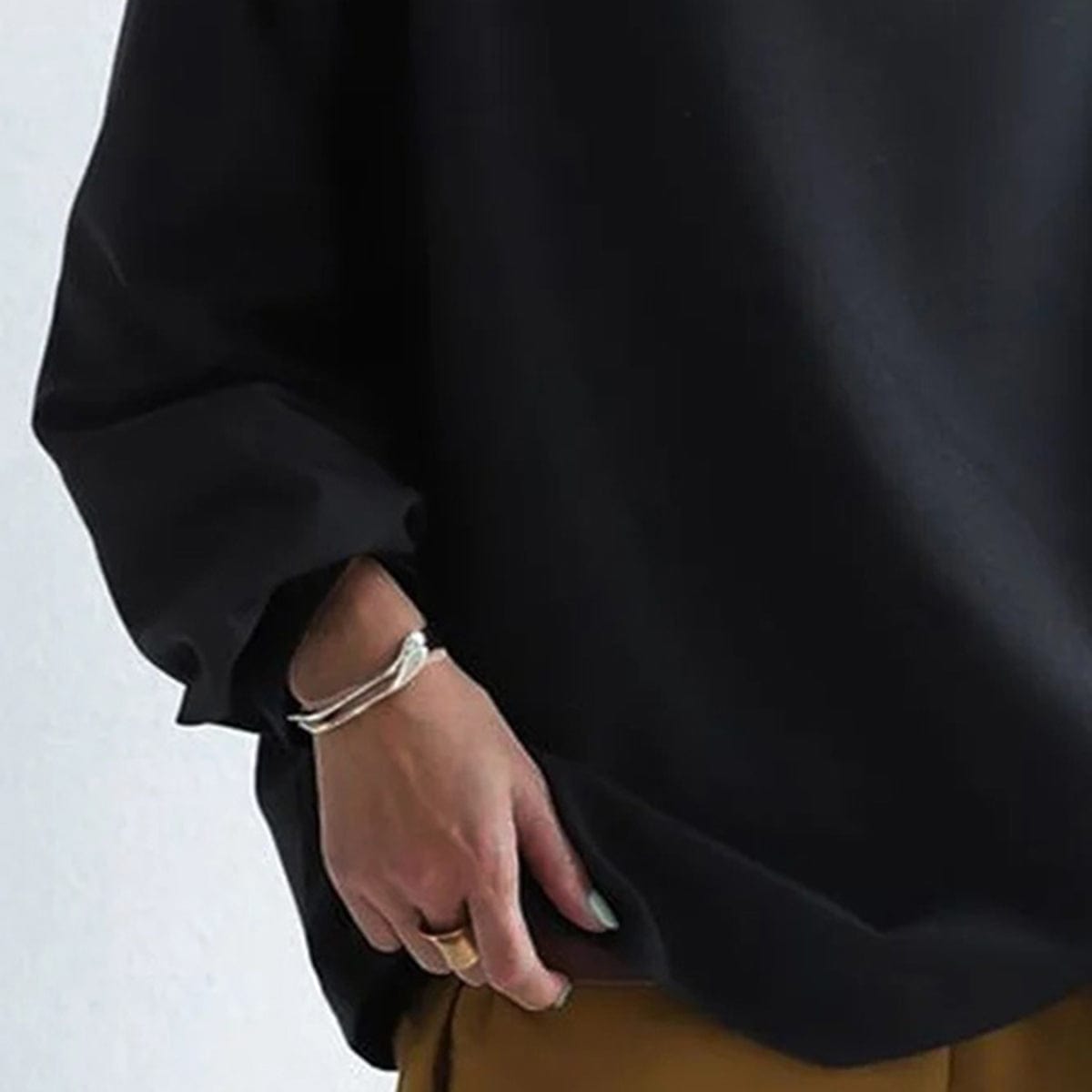 Women’s Casual Relaxed Sweater – Sculpted Neckline Pullover with Gathered Sleeves