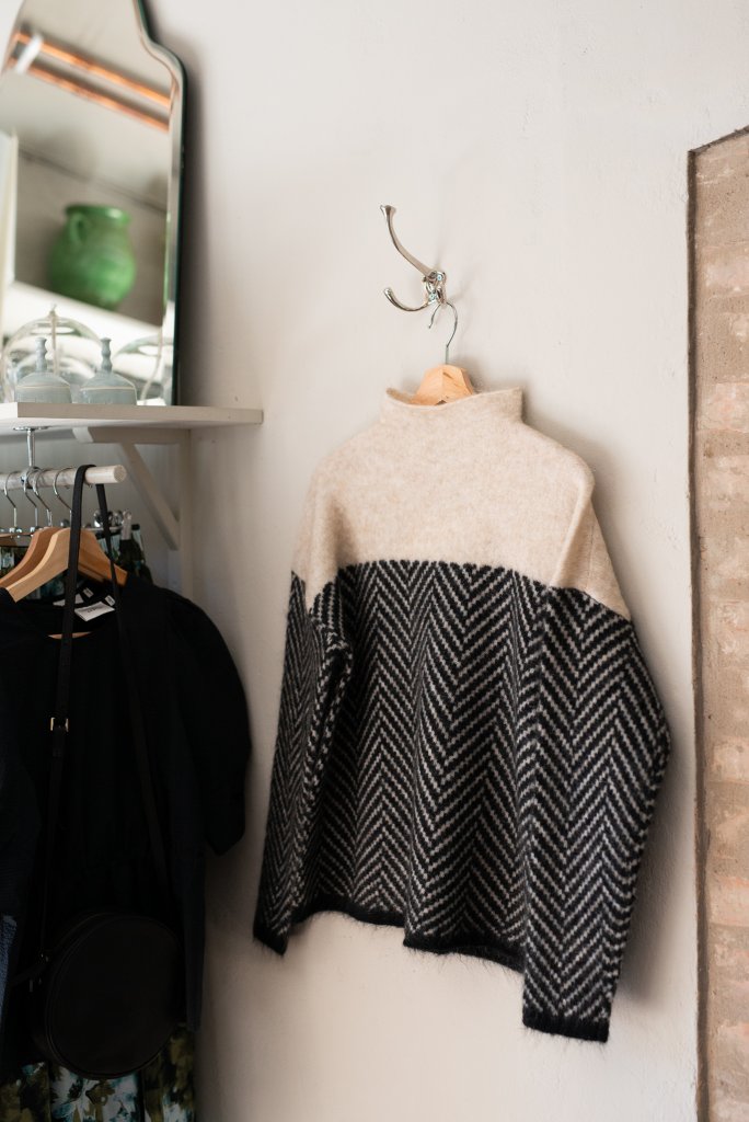 Chevron Pattern Sweater for Women