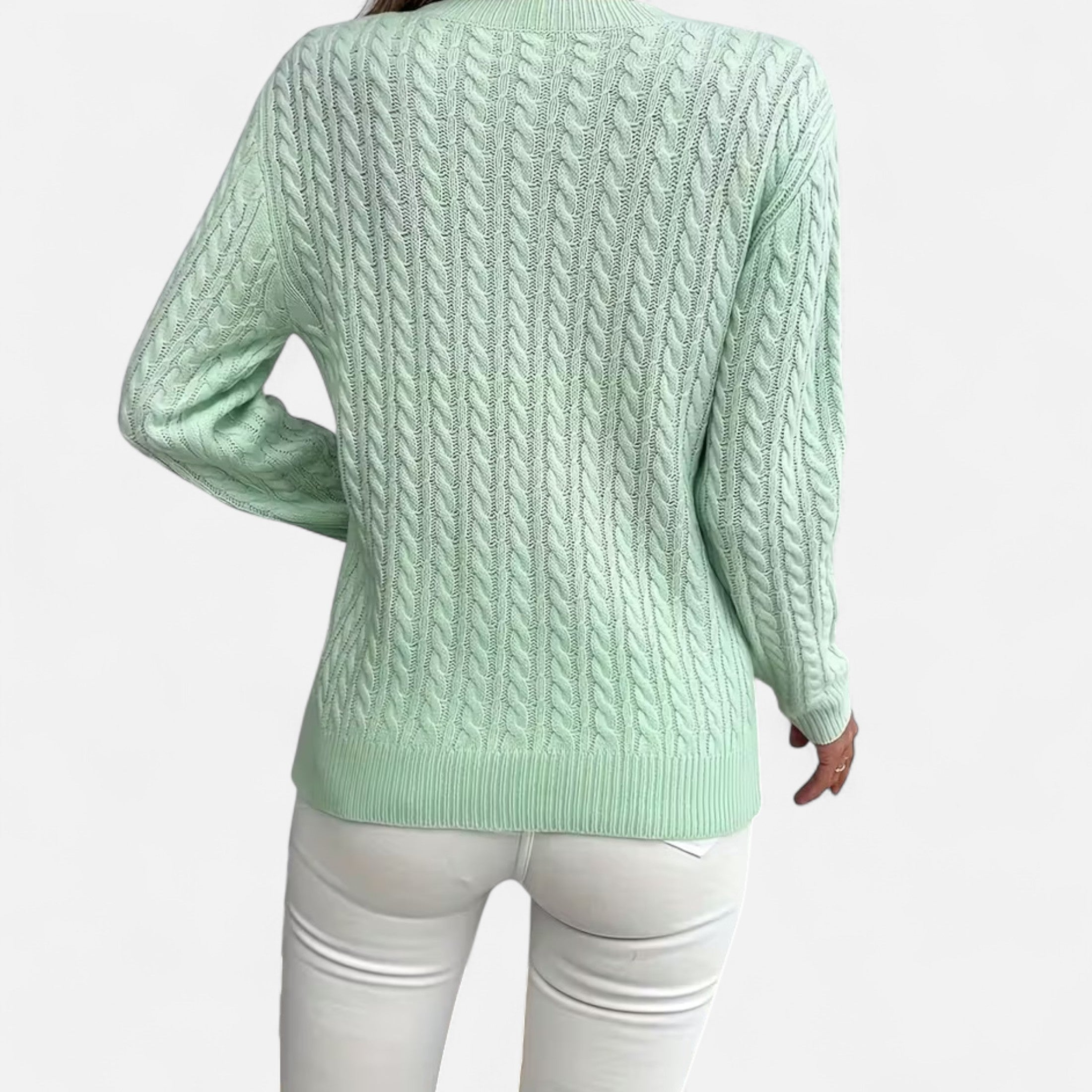 Women’s Loose-Fit Knit Sweater – Soft Round-Neck Lightweight Pullover