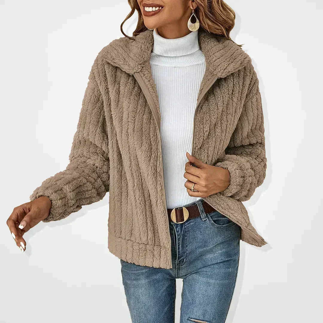 Soft Teddy Fleece Cardigan – Cozy Zip-Up Plush Layer for Effortless Style