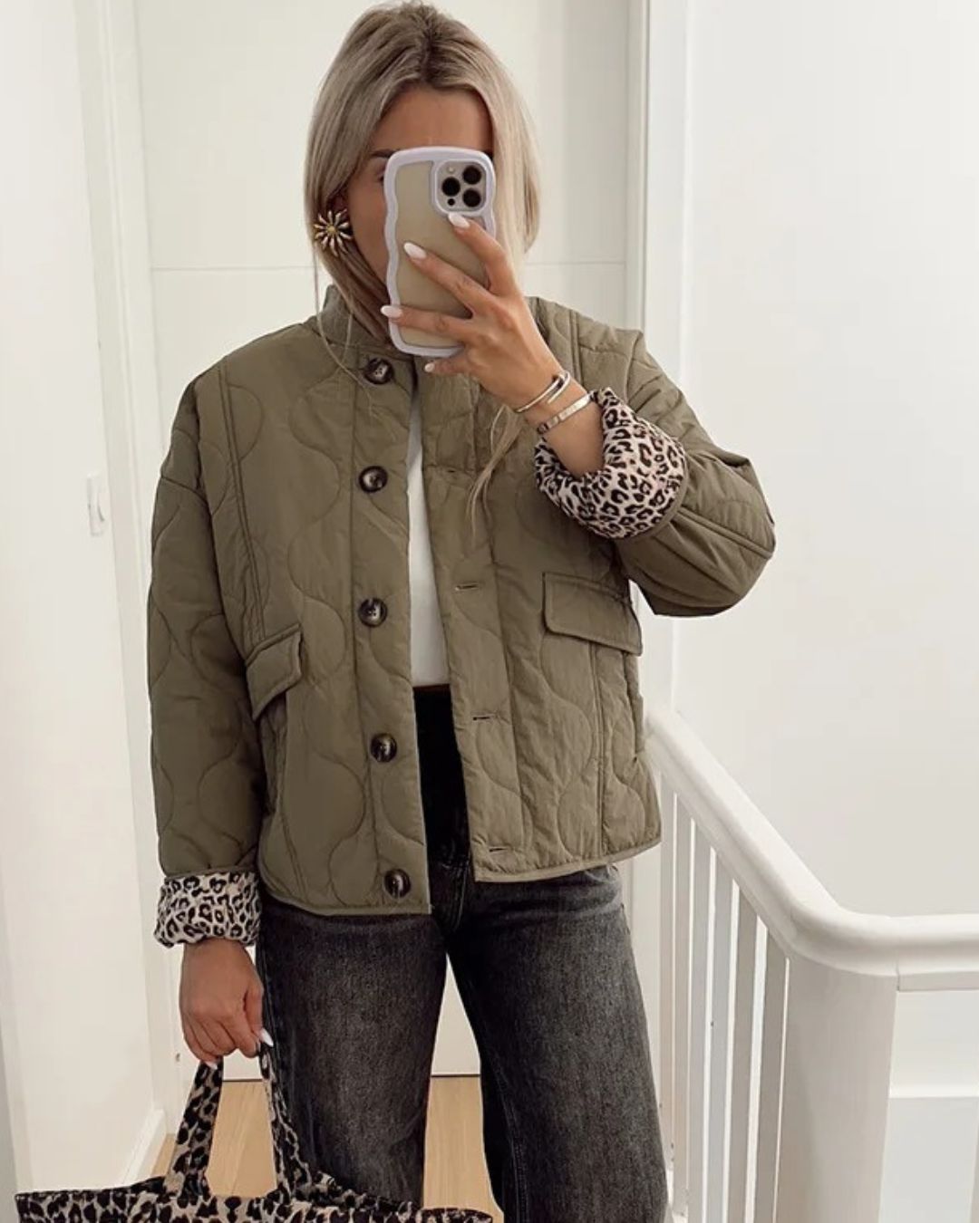 Women’s Leopard Lining Jacket – Tailored Casual Coat with Printed Interior