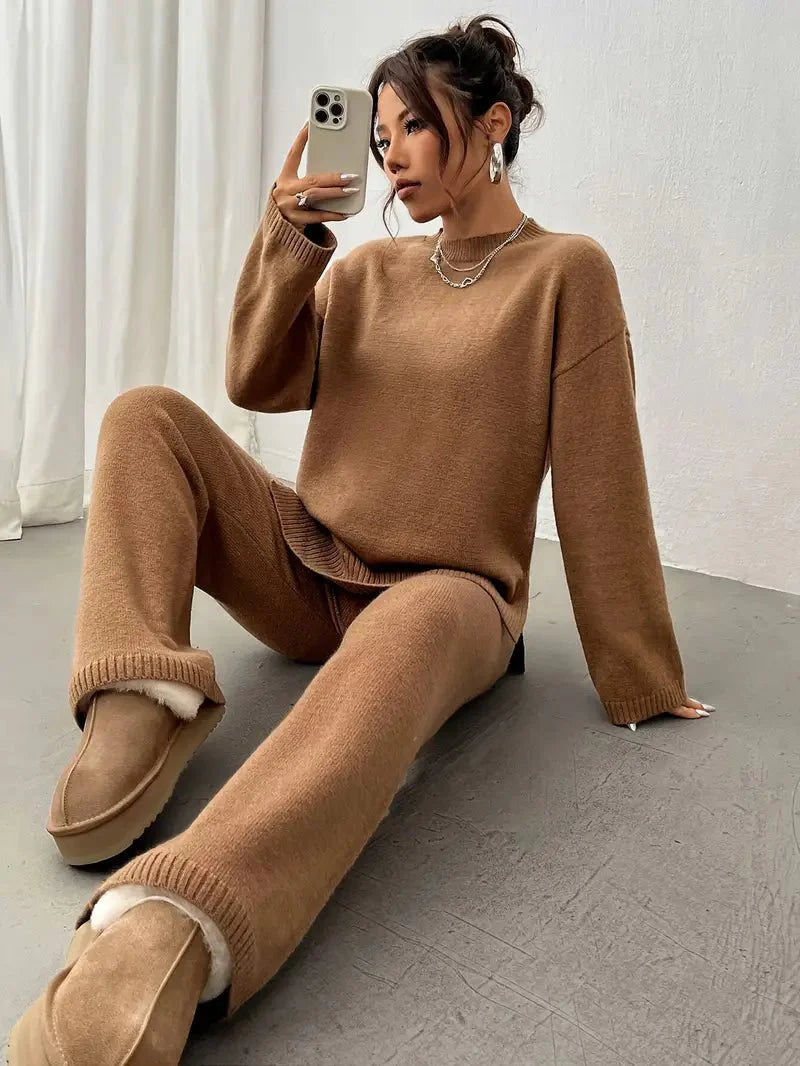 Women's Knit Two-Piece Set