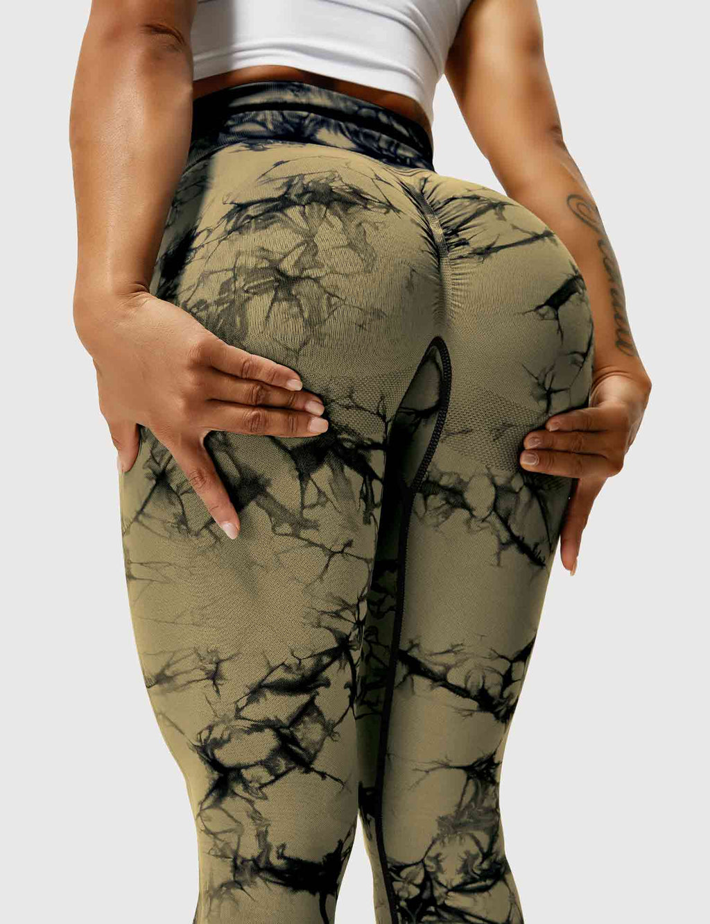 Women’s Tie-Dye Scrunch Leggings – High-Waisted, Sculpting & Buttery-Soft Fit