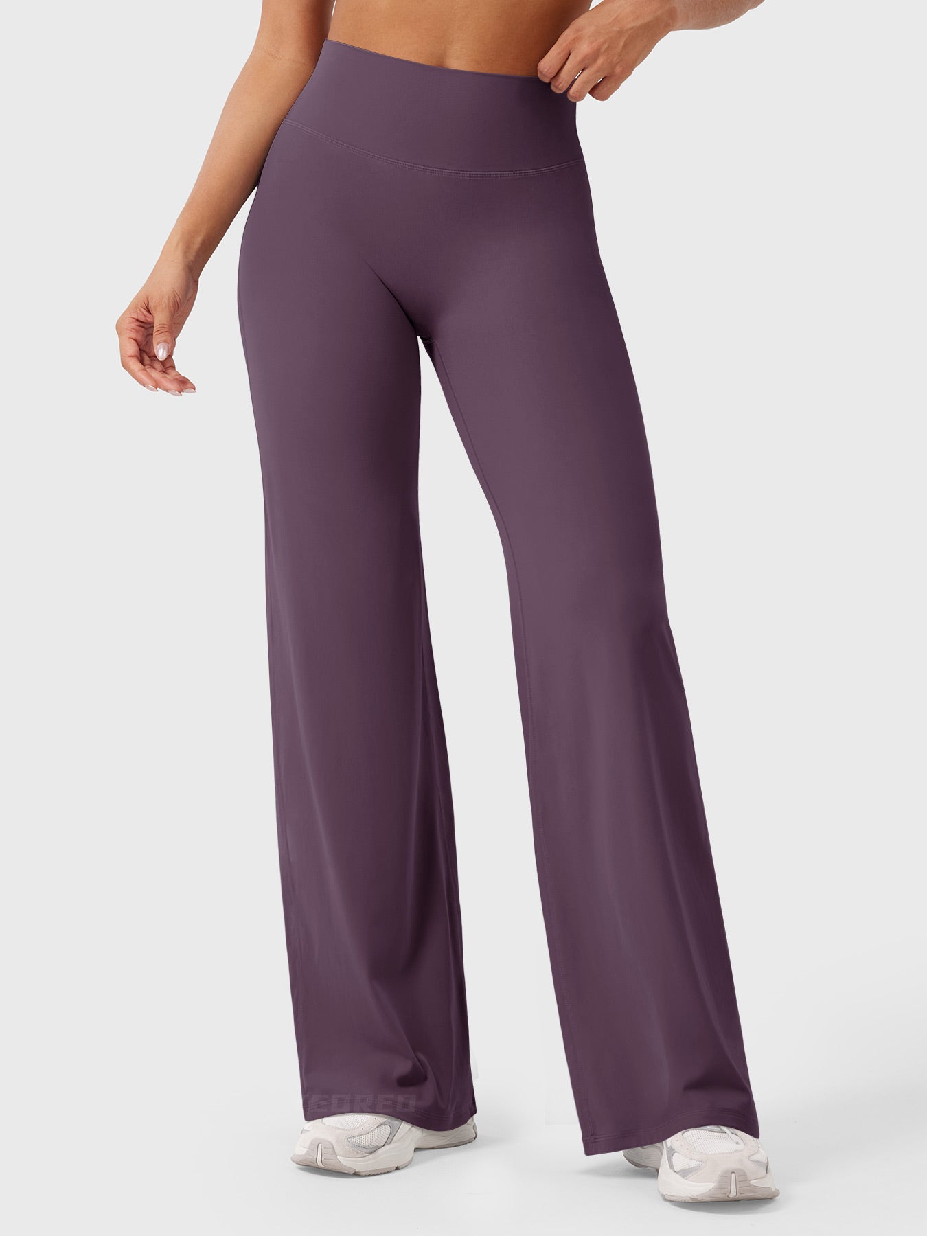 High-Waist Flared Pants – Stretch Straight-Leg with Hip-Contouring Fit