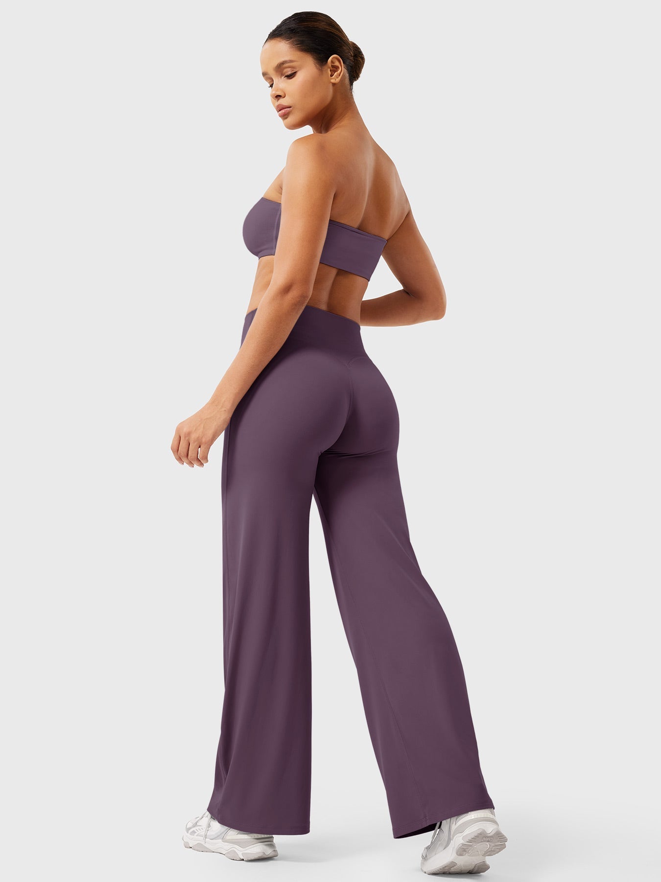High-Waist Flared Pants – Stretch Straight-Leg with Hip-Contouring Fit