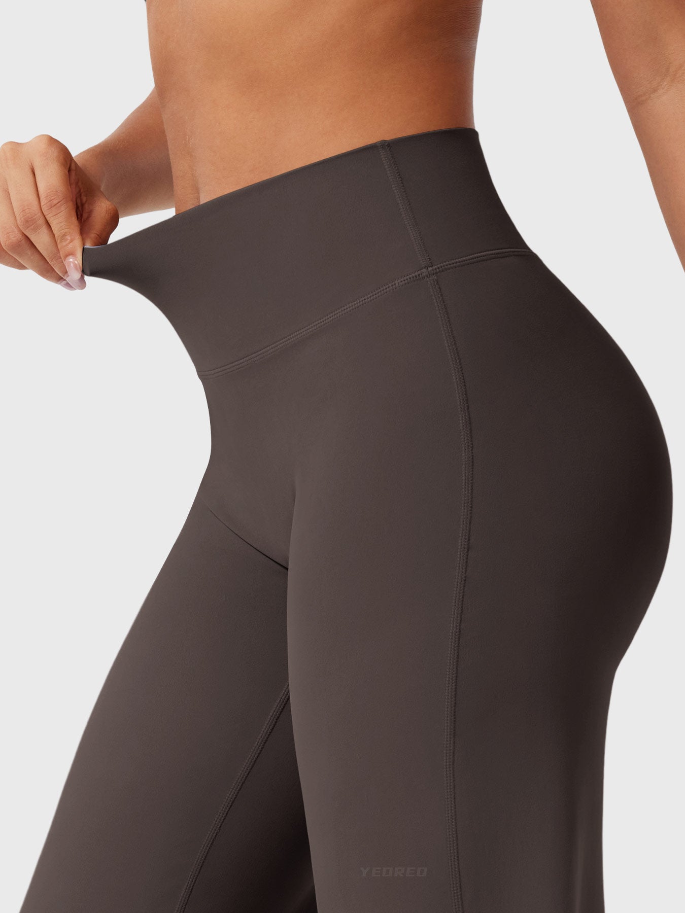 High-Waist Flared Pants – Stretch Straight-Leg with Hip-Contouring Fit