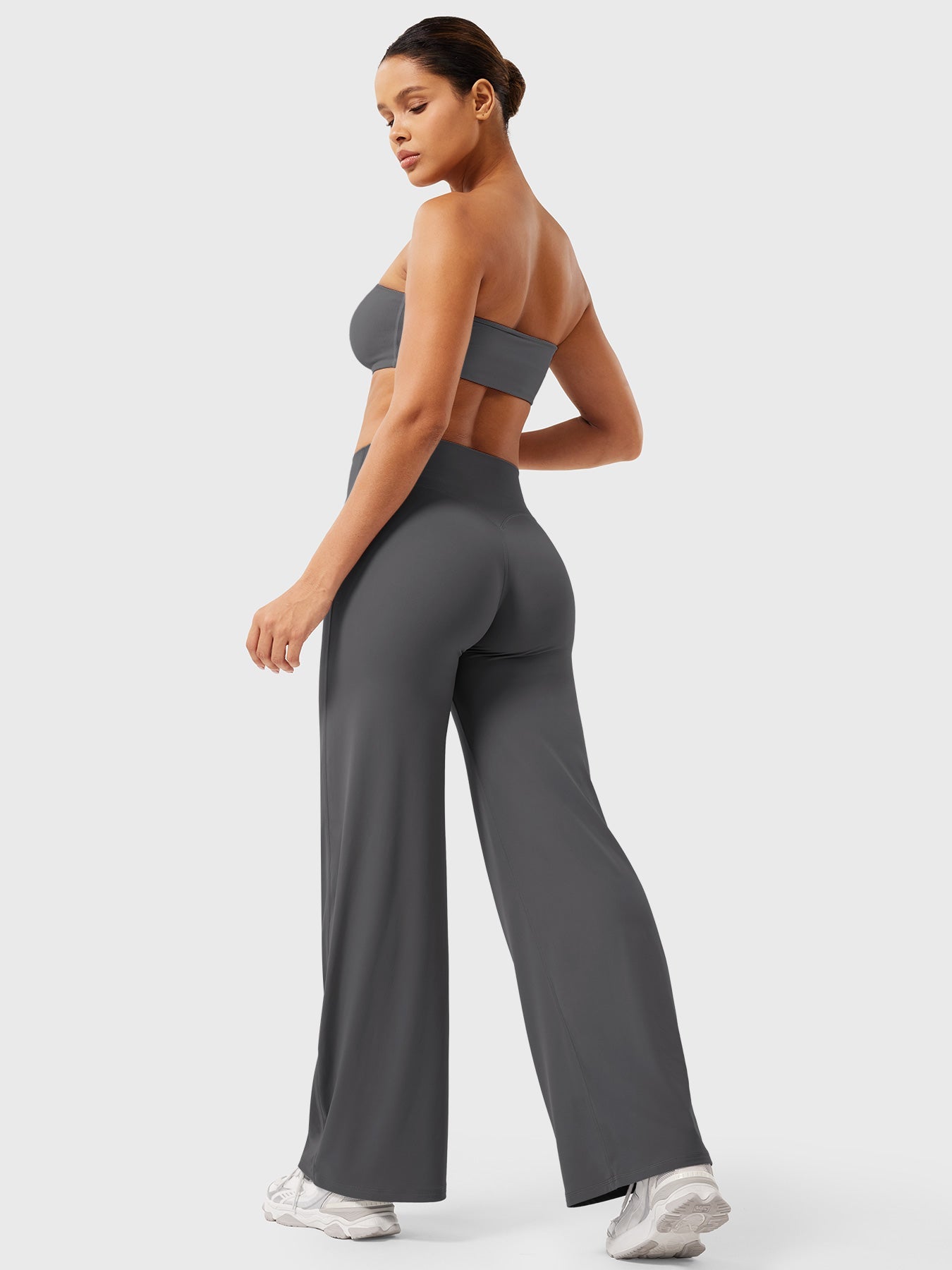 High-Waist Flared Pants – Stretch Straight-Leg with Hip-Contouring Fit