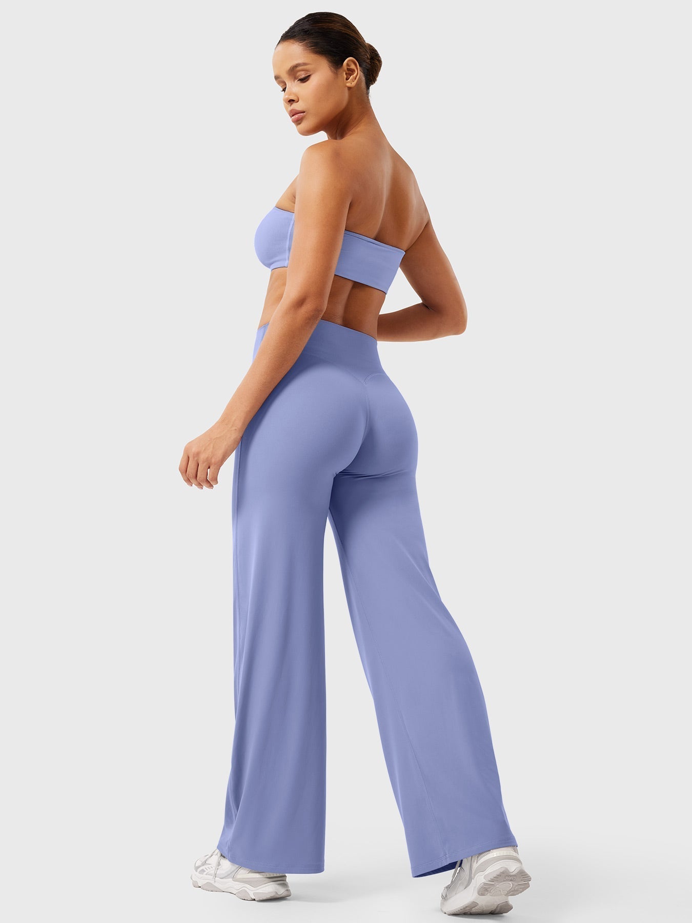 High-Waist Flared Pants – Stretch Straight-Leg with Hip-Contouring Fit
