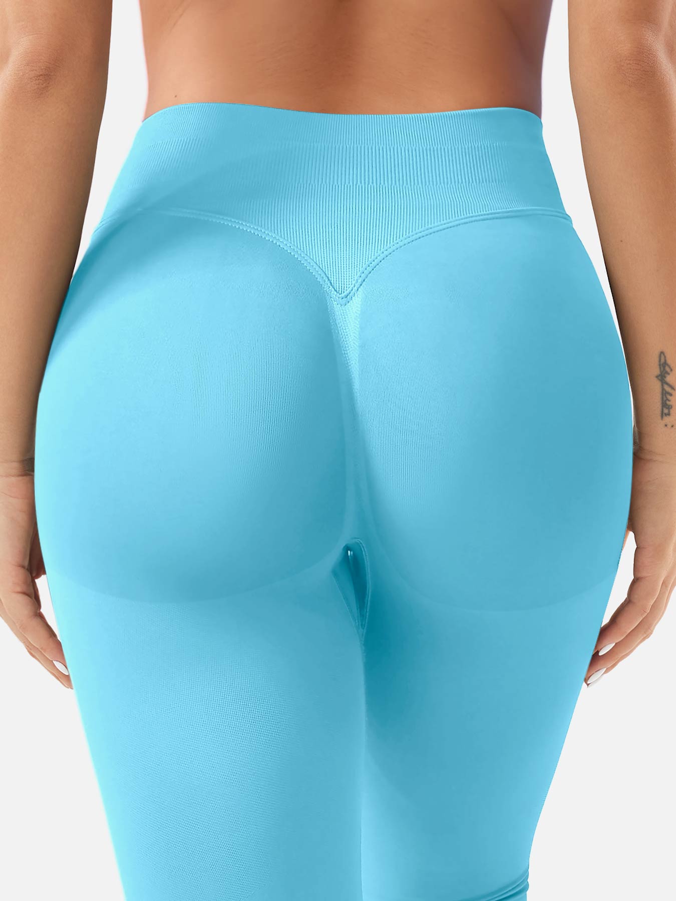 Seamless Sculpting Leggings – High-Intensity Fit with Moisture-Wicking Fabric